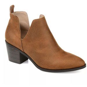 JOURNEE COLLECTION Women's Deep V Lola Block Heel Slip On Booties- Brown- Size 8